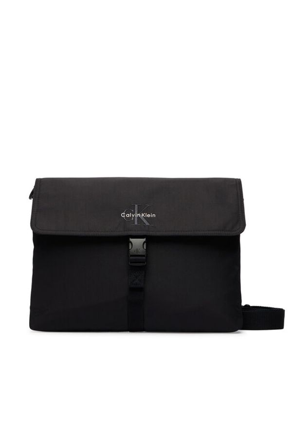 Calvin Klein Saszetka Bold Laptop Sleeve W/ Strap (Nyl LV04D1222G Czarny. Kolor: czarny. Materiał: skóra