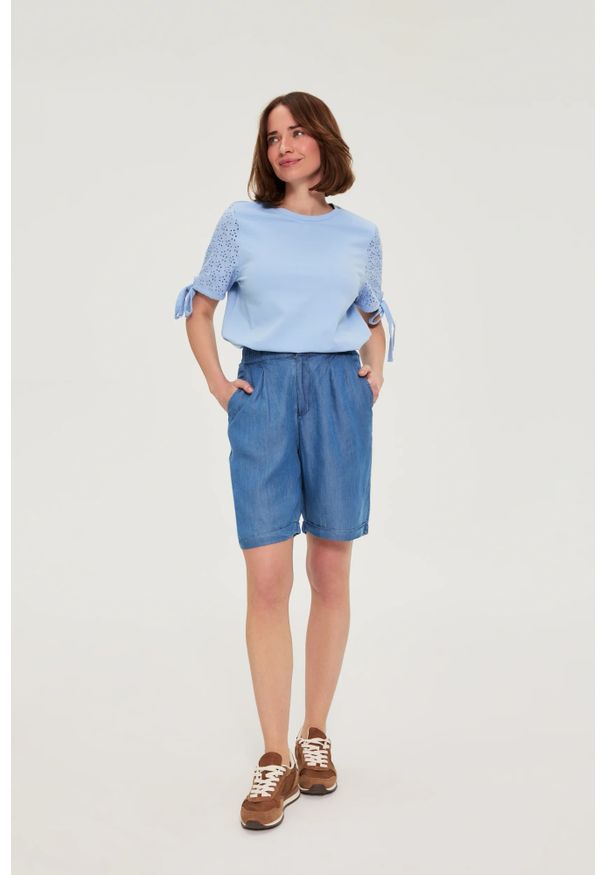 MOODO - Szorty lyocell niebieskie. Kolor: niebieski. Materiał: lyocell