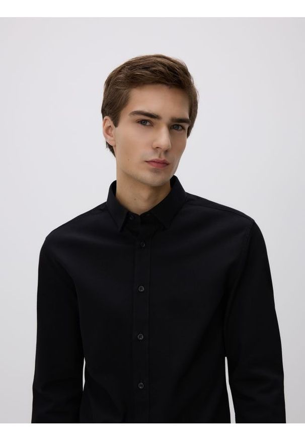 Reserved - Bawełniana koszula super slim fit - czarny. Kolor: czarny. Materiał: bawełna