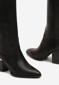 Born2be - Czarne Kozaki na Obcasie z Metaliczną Aplikacją Rielva. Okazja: na co dzień. Kolor: czarny. Materiał: jeans. Wzór: aplikacja. Obcas: na obcasie. Styl: casual, elegancki. Wysokość obcasa: średni #5