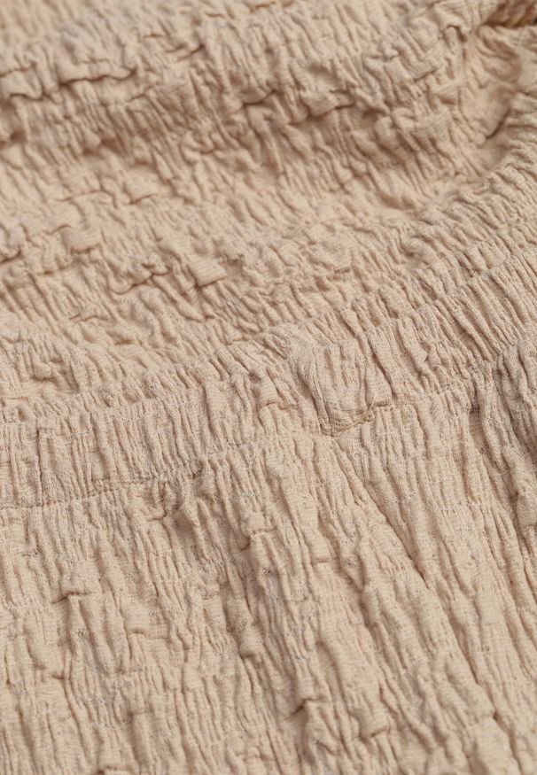 Born2be - Beżowy Gładki Komplet Szerokie Spodnie i Marszczona Bluzka ze Stójką Merithie. Kolor: beżowy. Materiał: materiał. Wzór: gładki