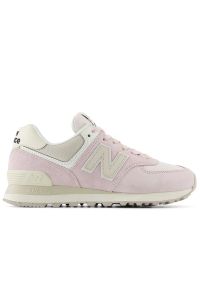 Buty New Balance WL574DL2 - różowe. Okazja: na co dzień. Kolor: różowy. Materiał: guma, syntetyk, zamsz, materiał, skóra. Szerokość cholewki: normalna. Model: New Balance 574