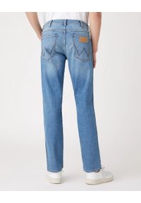 Wrangler - MĘSKIE SPODNIE JEANSOWE WRANGLER GREENSBORO HEMPTOWN W15QC427P 112126865 #4