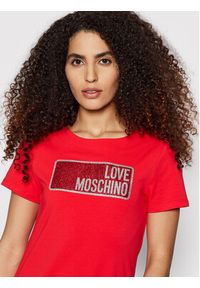 Love Moschino - LOVE MOSCHINO Sukienka codzienna W592917E 1951 Czerwony Regular Fit. Okazja: na co dzień. Kolor: czerwony. Materiał: bawełna. Typ sukienki: proste. Styl: casual #3