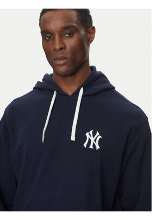 Champion Bluza 221034 Granatowy Regular Fit. Kolor: niebieski. Materiał: syntetyk