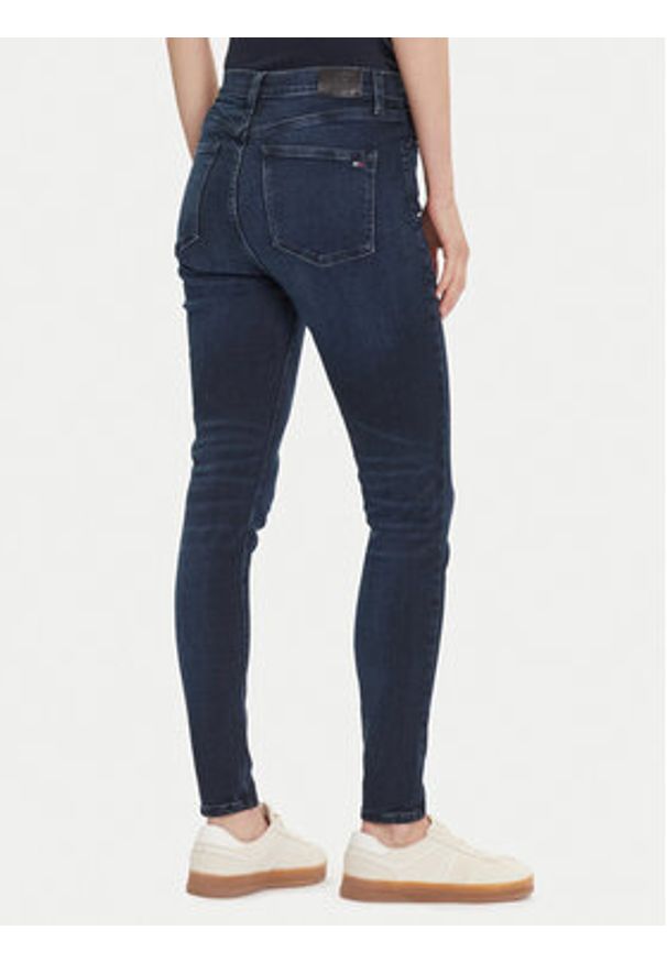 Tommy Jeans Jeansy Sylvia DW0DW21823 Granatowy Skinny Fit. Kolor: niebieski