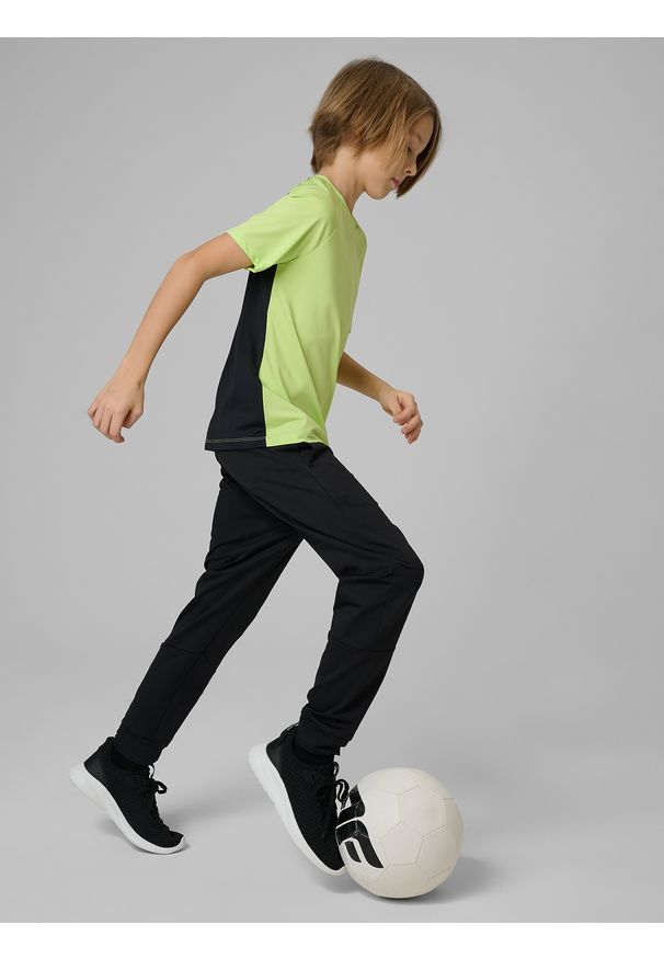 4f - 4F Spodnie sportowe szybkoschnące chłopięce - czarne 158/164 (12-14 lat). Kolor: czarny. Sezon: lato. Sport: fitness
