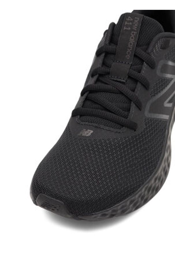 New Balance Buty do biegania W411CK3 Czarny. Kolor: czarny. Materiał: materiał