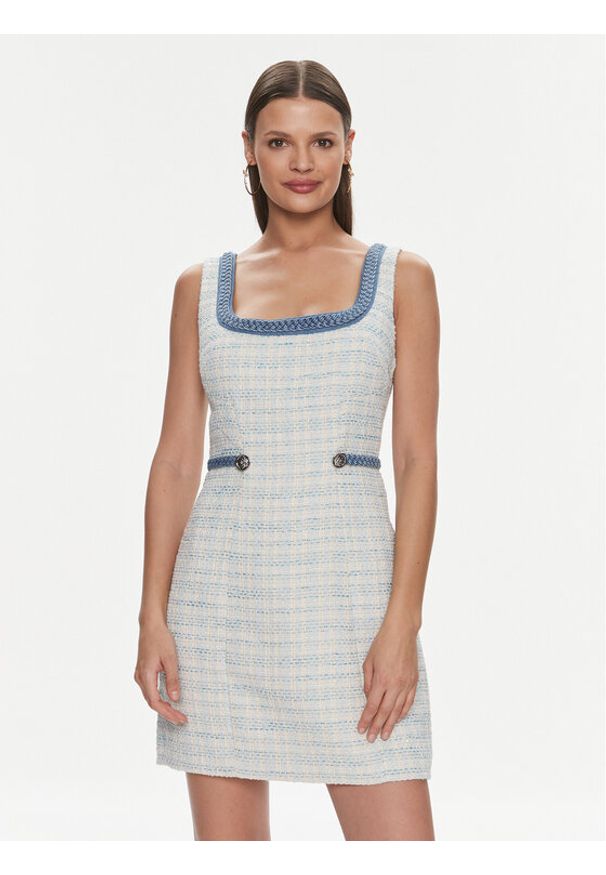 Guess Sukienka codzienna W4RK16 WFWV2 Błękitny Bodycon Fit. Okazja: na co dzień. Kolor: niebieski. Materiał: syntetyk. Typ sukienki: proste, bodycon. Styl: casual