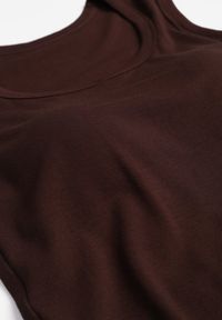 Renee - Brązowy Wiskozowy Top Dopasowany z Kwadratowym Dekoltem Bez Rękawów Bilincja. Okazja: na co dzień. Typ kołnierza: dekolt kwadratowy. Kolor: brązowy. Materiał: wiskoza. Długość rękawa: bez rękawów. Styl: casual #8