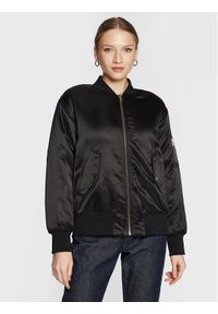 Sisley Kurtka bomber 2TOKLN01Q Czarny Regular Fit. Kolor: czarny. Materiał: syntetyk