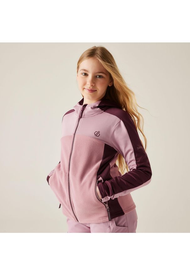 DARE 2B - Dziecięca kurtka Thriving Core Stretch. Kolor: fioletowy. Materiał: materiał. Sezon: zima. Sport: narciarstwo