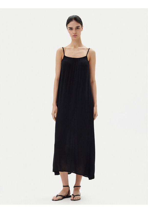 only - ONLY Sukienka letnia Niki 15344611 Czarny Regular Fit. Kolor: czarny. Materiał: wiskoza. Sezon: lato