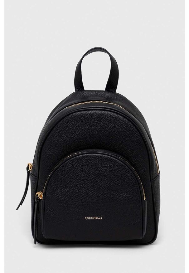Coccinelle plecak skórzany damski kolor czarny mały gładki. Kolor: czarny. Materiał: skóra. Wzór: gładki