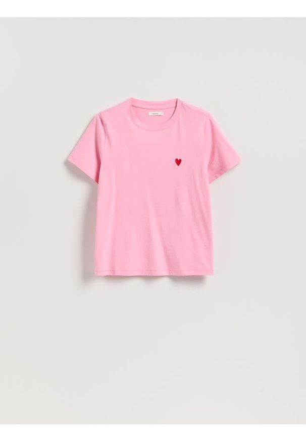 Reserved - T-shirt z sercem - pastelowy róż. Kolor: różowy. Materiał: bawełna