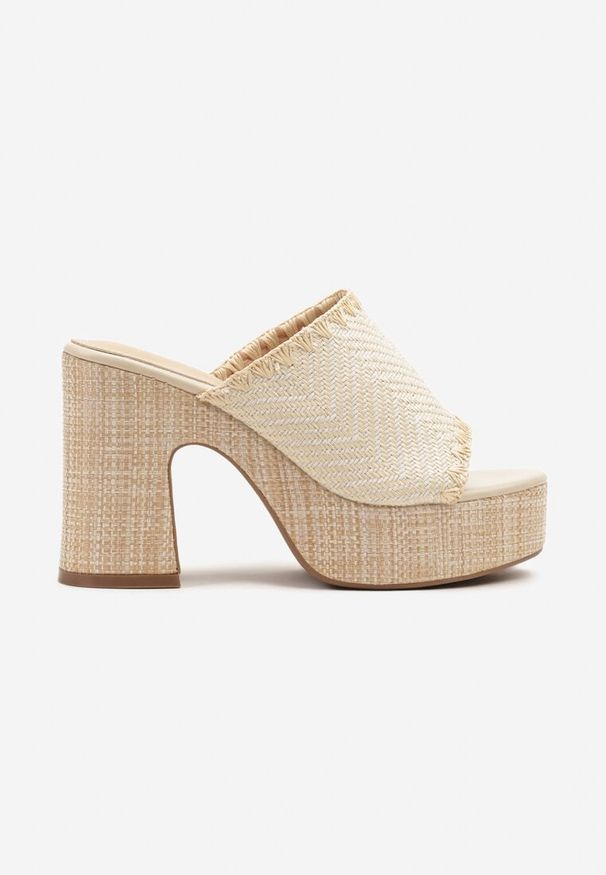 Born2be - Białe Klapki na Obcasie i Platformie z Geometrycznym Wzorem Udivisa. Okazja: na co dzień. Kolor: biały. Materiał: jeans. Wzór: geometria. Obcas: na obcasie. Styl: elegancki, casual. Wysokość obcasa: średni