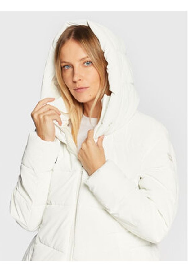 CMP Kurtka zimowa 32K3096 Biały Regular Fit. Kolor: biały. Materiał: syntetyk. Sezon: zima
