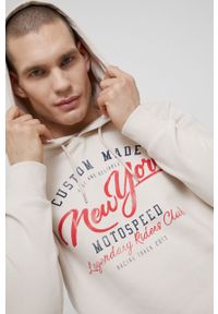 PRODUKT by Jack & Jones - Produkt by Jack & Jones bluza męska kolor beżowy z kapturem z nadrukiem. Typ kołnierza: kaptur. Kolor: beżowy. Materiał: dzianina. Wzór: nadruk #3