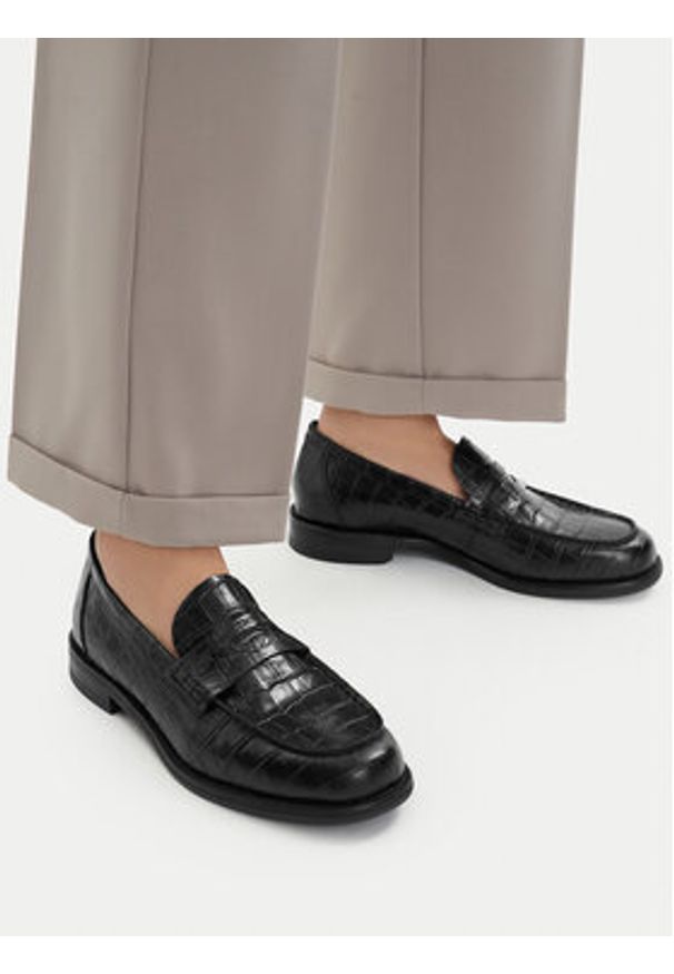 Vagabond Shoemakers Lordsy Linn 6036-008-20 Czarny. Kolor: czarny. Materiał: skóra