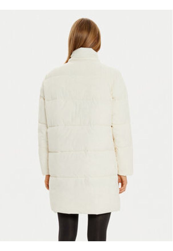 Guess Jeans Kurtka zimowa W4BL24 WGII2 Écru Regular Fit. Materiał: syntetyk. Sezon: zima