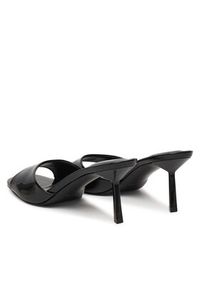 Guess Klapki FLPCAI PAF03 Czarny. Kolor: czarny. Materiał: skóra #6