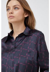 Sisley sukienka kolor fioletowy mini prosta. Okazja: na co dzień. Kolor: fioletowy. Materiał: tkanina. Typ sukienki: proste. Styl: casual. Długość: mini #6
