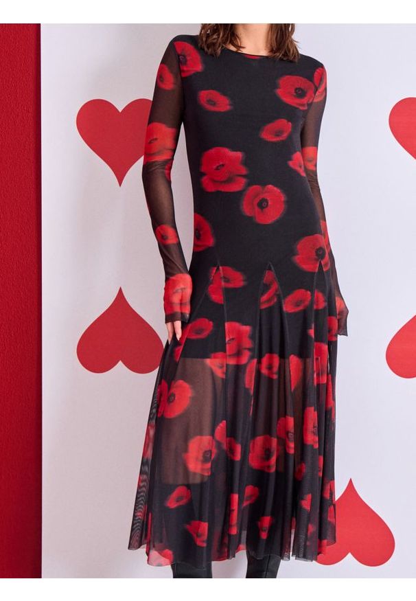 Sinsay - Tiulowa sukienka maxi ze wzorem - czarny. Kolor: czarny. Materiał: tiul. Długość: maxi