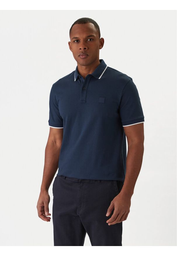 BOSS Polo Passertip 50507699 Granatowy Slim Fit. Typ kołnierza: polo. Kolor: niebieski. Materiał: bawełna