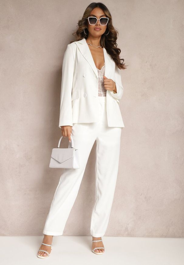 Renee - Biała Klasyczna Marynarka z Wiskozy Dwurzędowa Kendlia. Kolor: biały. Materiał: wiskoza. Styl: klasyczny