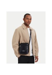 Saszetka Calvin Klein. Kolor: czarny #1