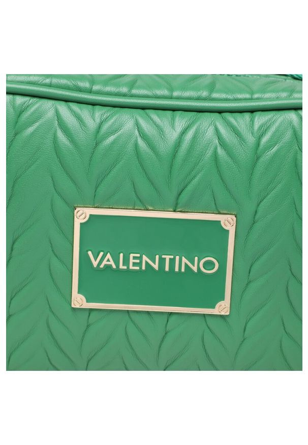 Valentino by Mario Valentino - VALENTINO Tłoczona zielona torebka z przypinaną saszetką sunny re haversack. Kolor: zielony. Materiał: z tłoczeniem