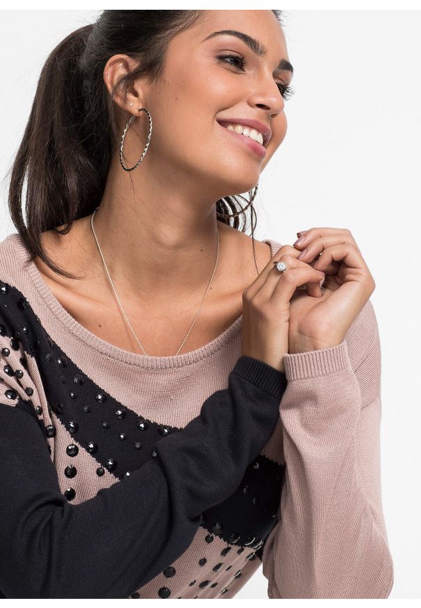 bonprix - Długi sweter z aplikacją. Kolor: czarny. Długość: długie. Wzór: aplikacja. Styl: elegancki