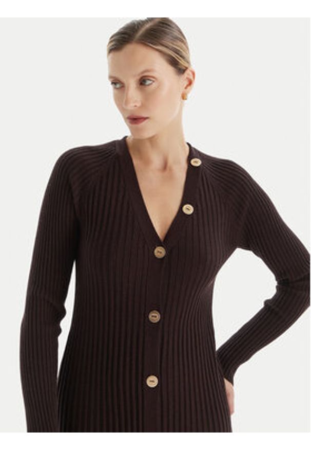 TwinSet - TWINSET Sukienka dzianinowa 252TT3400 Brązowy Slim Fit. Kolor: brązowy. Materiał: syntetyk