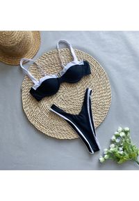 Intica - Bikini dwuczęściowe z lamówką odporne na chlor i UV Clorinda. Kolor: czarny. Materiał: tkanina, materiał #1