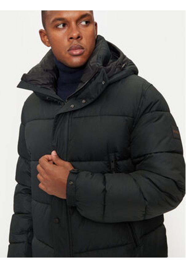 BOSS Kurtka zimowa Omaris 50528573 Czarny Regular Fit. Kolor: czarny. Materiał: syntetyk. Sezon: zima