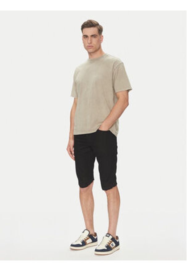 INDICODE Szorty jeansowe Kem 70-172 Czarny Slim Fit. Kolor: czarny. Materiał: bawełna