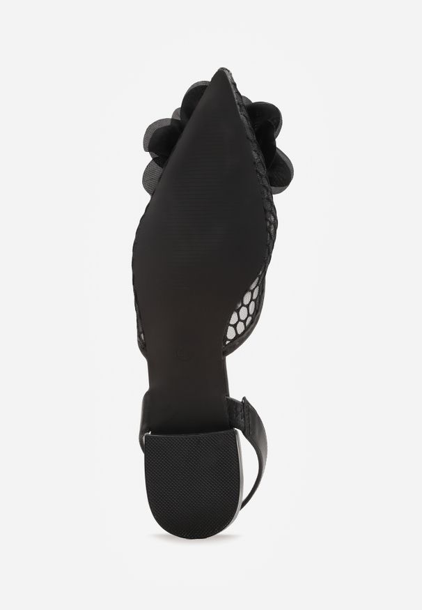 Renee - Czarne Sandały Vices Slingback z Siateczkową Cholewką Ozdobione Kwiatem 3D Lilivora. Okazja: na co dzień. Zapięcie: sprzączka. Kolor: czarny. Wzór: aplikacja, kwiaty. Sezon: lato. Styl: elegancki, klasyczny, casual