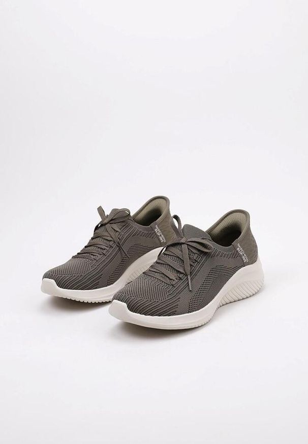 skechers - Tenisówki Skechers Model Slip-ins: Ultra Flex 3.0 Tonal Stretc Kolor Zielony. Kolor: zielony. Materiał: tkanina. Model: Skechers Sport. Sport: turystyka piesza