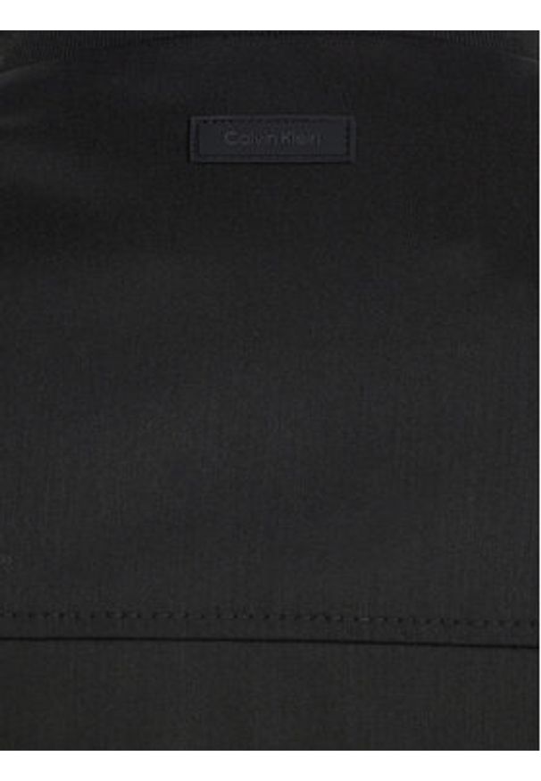Calvin Klein Kurtka bomber K10K112074 Czarny Regular Fit. Kolor: czarny. Materiał: syntetyk