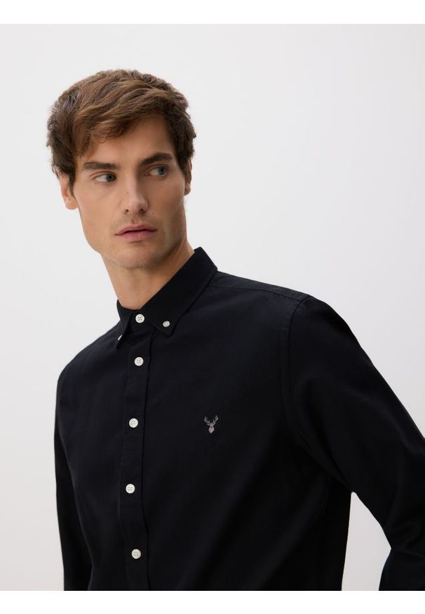 Reserved - Bawełniana koszula slim fit - czarny. Kolor: czarny. Materiał: bawełna