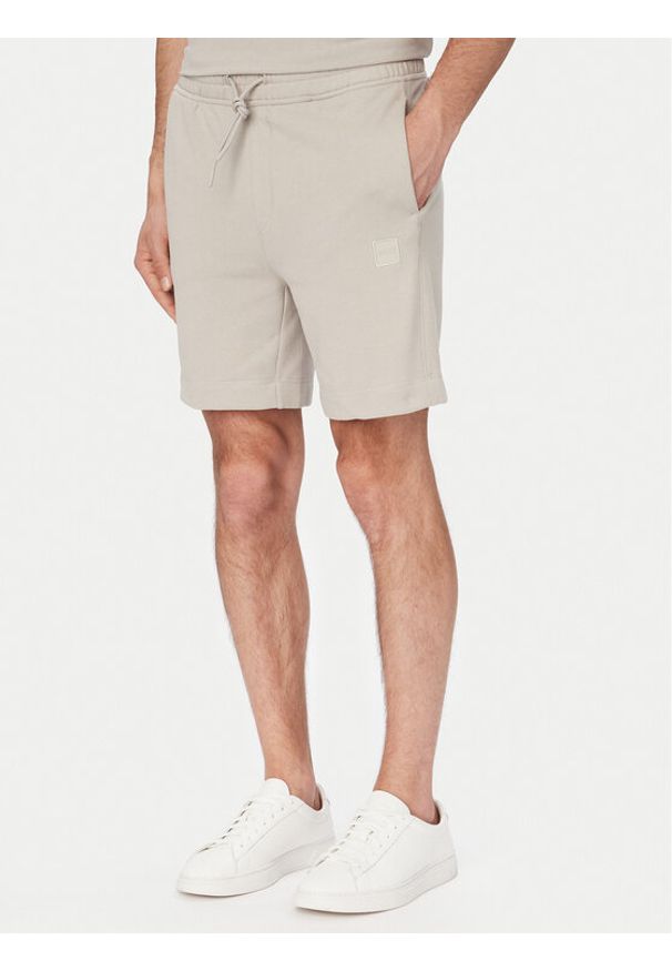 BOSS Szorty sportowe 50511726 Szary jasny Regular Fit. Kolor: szary. Materiał: bawełna. Styl: sportowy