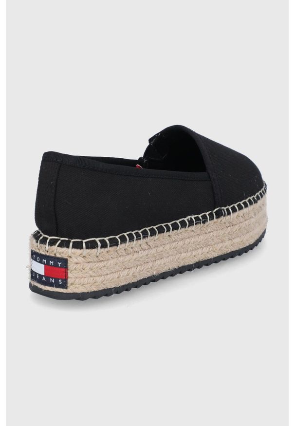Tommy Jeans espadryle kolor czarny na platformie. Kolor: czarny. Materiał: materiał, guma. Wzór: gładki. Obcas: na platformie