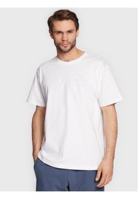 New Balance T-Shirt MT23502 Biały Relaxed Fit. Kolor: biały. Materiał: bawełna