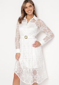 Born2be - Biała Rozkloszowana Sukienka Midi z Haftowanej Tkaniny Abdiela. Kolor: biały. Materiał: tkanina. Długość rękawa: na ramiączkach. Wzór: haft. Długość: midi #5