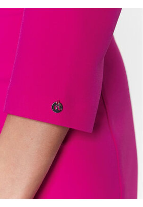 Nissa Sukienka codzienna RZ13994 Różowy Slim Fit. Okazja: na co dzień. Kolor: różowy. Materiał: syntetyk. Typ sukienki: proste. Styl: casual