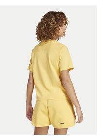 Adidas - adidas T-Shirt Z.N.E. IS3932 Żółty Regular Fit. Kolor: żółty. Materiał: syntetyk