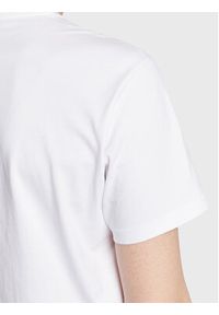 Guess T-Shirt 3D Embro M3GI25 K8FQ4 Biały Regular Fit. Kolor: biały. Materiał: bawełna #5