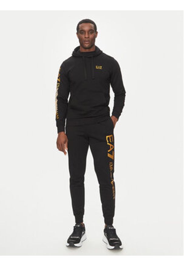 EA7 Emporio Armani Spodnie dresowe 7M000571 AF13512 MC004 Czarny Regular Fit. Kolor: czarny. Materiał: bawełna