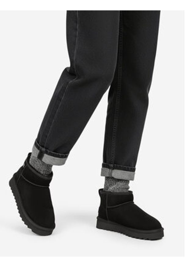 Nine West Śniegowce CEO-MENA-01 Czarny. Kolor: czarny. Materiał: skóra, zamsz