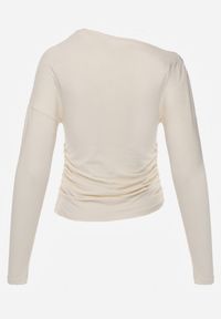 Renee - Beżowa Marszczona Bluzka z Wiskozą i Bawełną Trihal. Okazja: na co dzień. Kolor: beżowy. Materiał: wiskoza, bawełna. Styl: casual #6